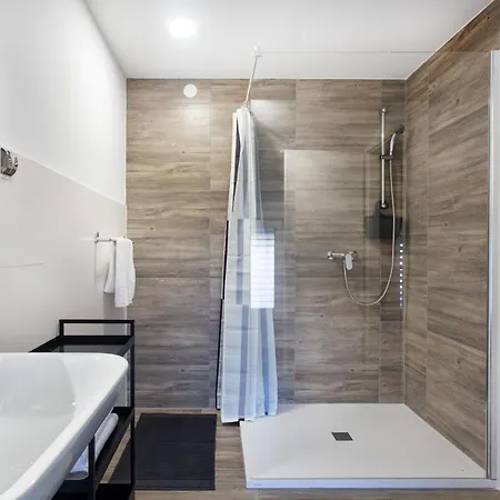 Apartma Maya *