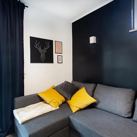 Apartma Maya *
